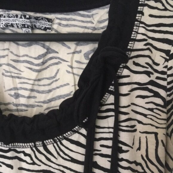 C&A zebra print tee with ribbon from Europe - 100% cotton - Picture 2 of 3